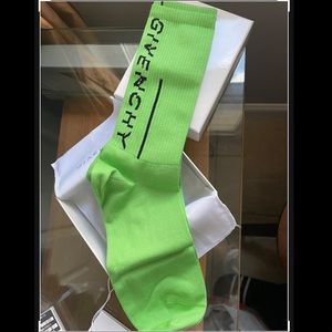 Givenchy Logo Socks - Bright Green